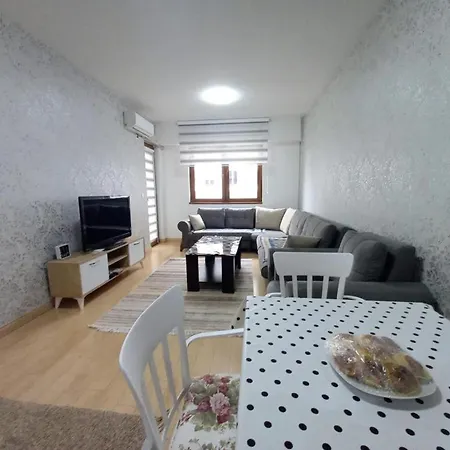 Grand Prestij Excellent Apartment